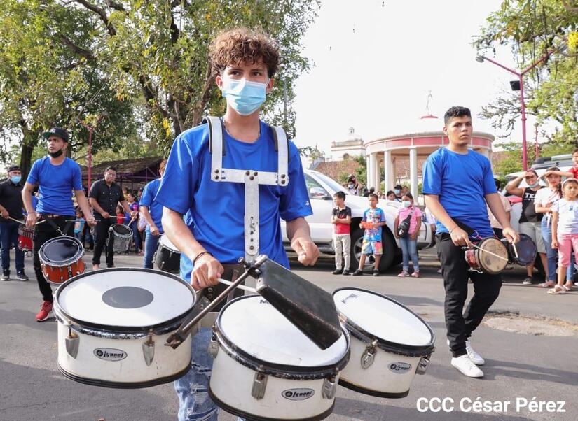BANDAS